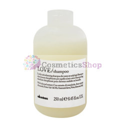 Davines Essential Haircare Love Curl- Elasticising and controlling shampoo for wavy or curly hair 250 ml.