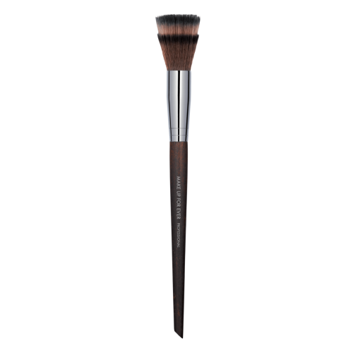 Make Up For Ever- Blending Blush Brush - 148