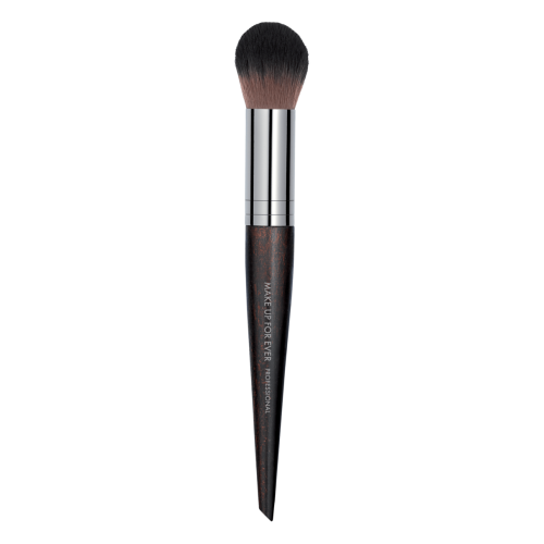 Make Up For Ever- Highlighter Brush - Medium - 152